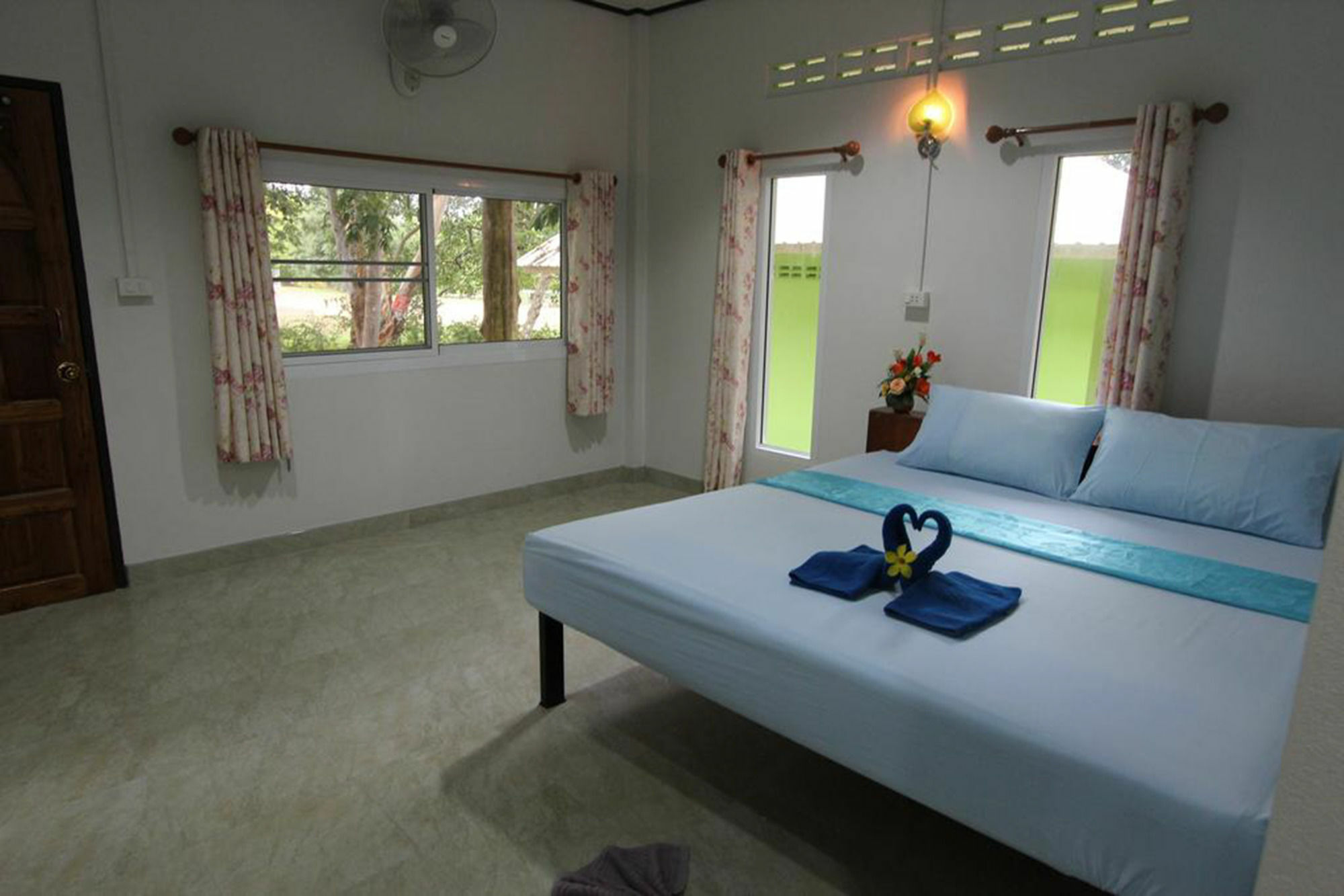 Koh Phayam Greentawan Resort Ngoại thất bức ảnh